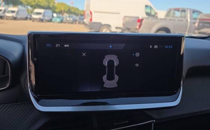 PEUGEOT 2008 Hybrid 145 e-dcs6 allure