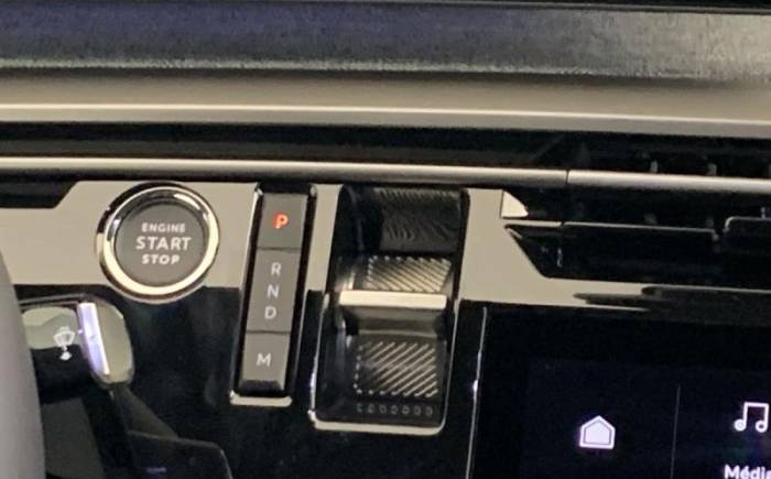 PEUGEOT 5008 HYBRID 145 CH E-DCS6 ALLURE