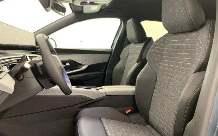 PEUGEOT 5008 HYBRID 145 CH E-DCS6 ALLURE