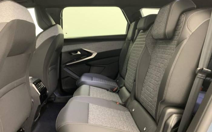 PEUGEOT 5008 HYBRID 145 CH E-DCS6 ALLURE