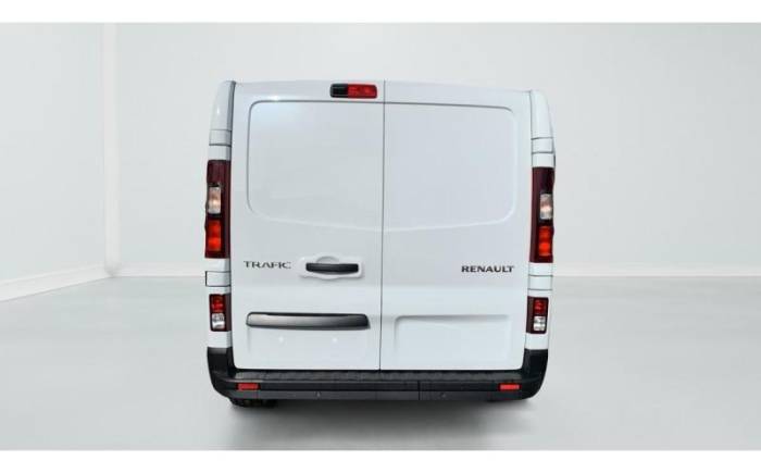 RENAULT TRAFIC FOURGON BLUE DCI 130 L2H1 3T GSR2 EXTRA