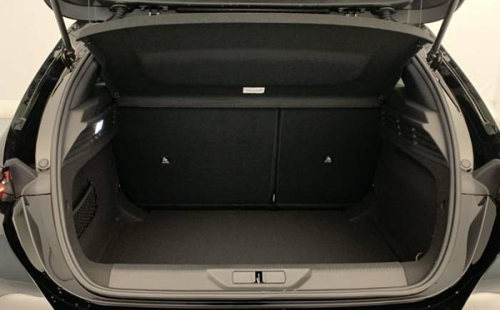 PEUGEOT 308 NOUVELLE BLUEHDI 130CH S S EAT8 ALLURE