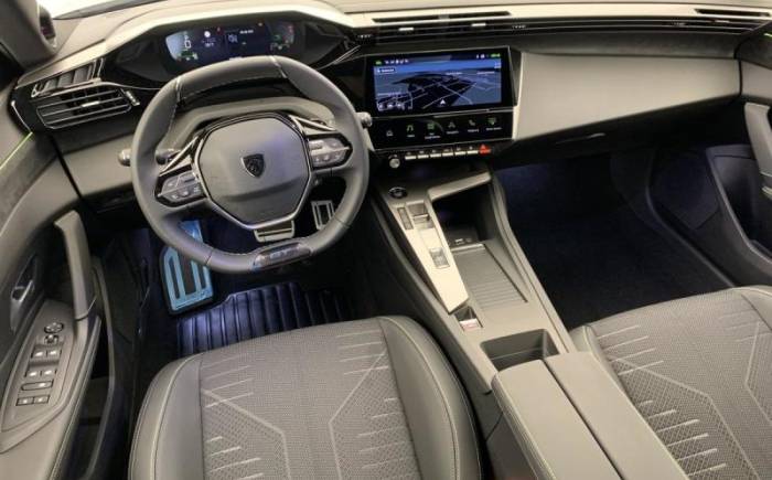 PEUGEOT 308 NOUVELLE HYBRID 145 E-DCS6 GT