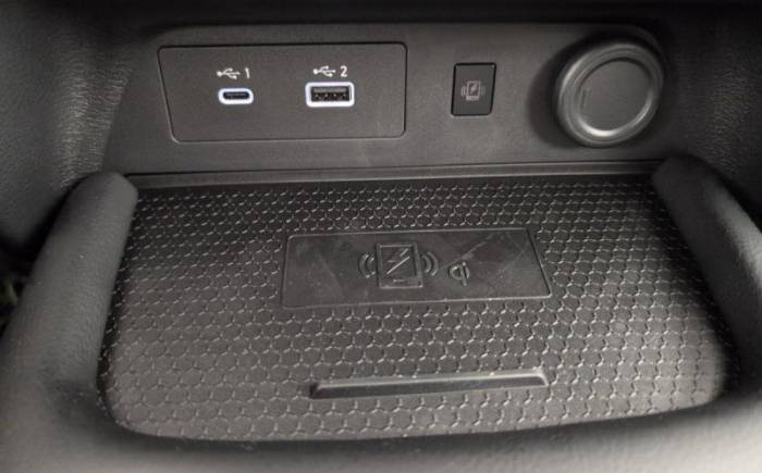 NISSAN JUKE HYBRID 143 N-CONNECTA