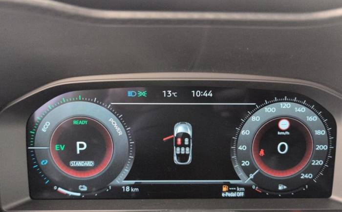 NISSAN JUKE HYBRID 143 N-CONNECTA