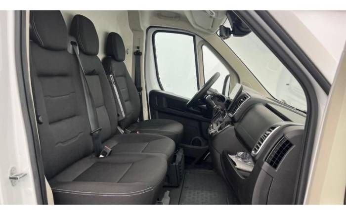 CITROEN JUMPER FOURGON NOUVEAU Tole 35 l2h2 140 s s bva8