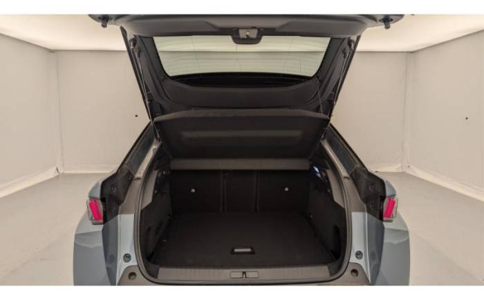 PEUGEOT 3008 HYBRID 145 E-DCS6 ALLURE