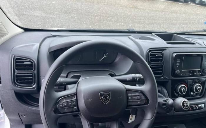 PEUGEOT BOXER FOURGON Tole 3.3 t l2h2 bluehdi 140 s s bvm6