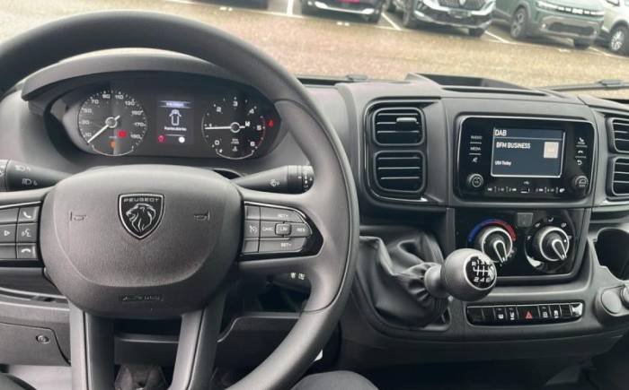 PEUGEOT BOXER FOURGON Tole 3.3 t l2h2 bluehdi 140 s s bvm6
