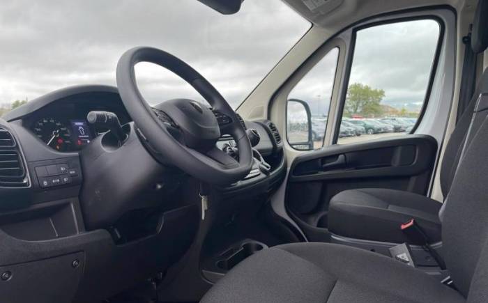 PEUGEOT BOXER FOURGON Tole 3.3 t l2h2 bluehdi 140 s s bvm6