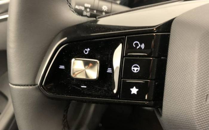 MG MG3 1.5 L HYBRID+ 195 CH LUXURY