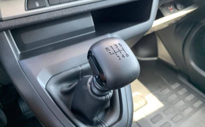 OPEL VIVARO CABINE APPROFONDIE CA FIXE DIESEL 150 CH XL MANUELLE