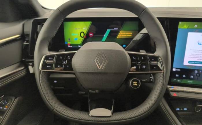 RENAULT AUSTRAL FULL HYBRID E-TECH 200 CH TECHNO