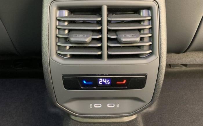 CUPRA FORMENTOR 1.5 ETSI HYBRID 150 CH DSG7 V