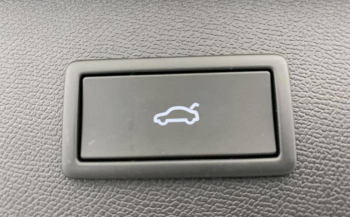 CUPRA FORMENTOR 1.5 ETSI HYBRID 150 CH DSG7 V