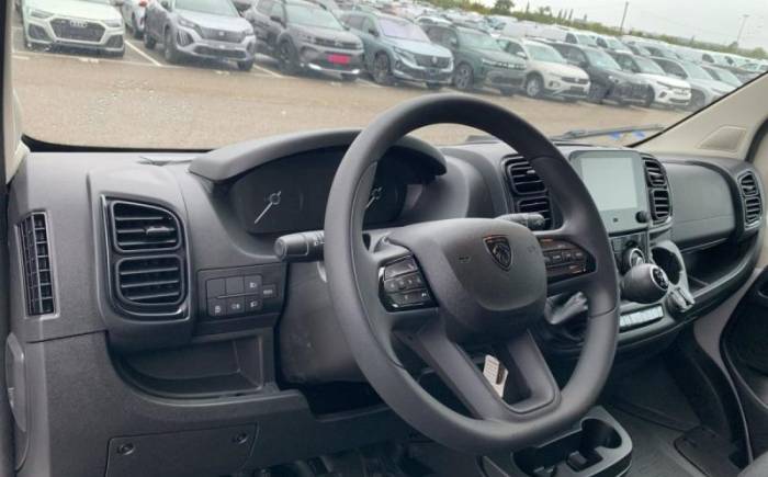 PEUGEOT BOXER FOURGON BOXER FGN DIESEL 140 CH L2H2 3.3 T MANUELLE ACTIVE