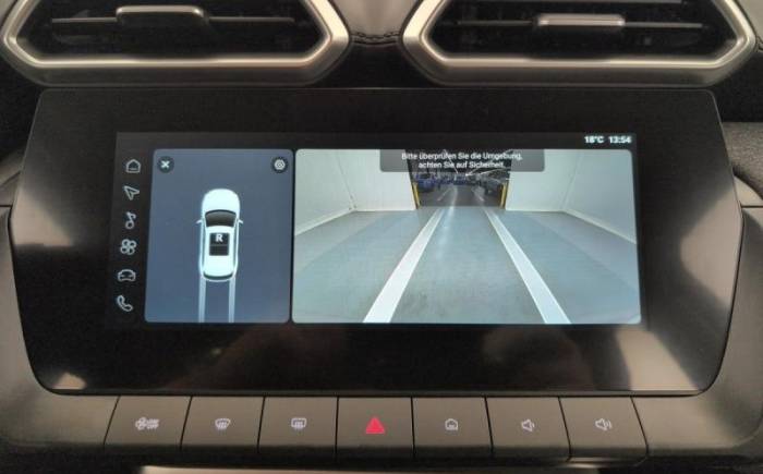 MG ZS 1.5 l hybrid+ 197 ch standard
