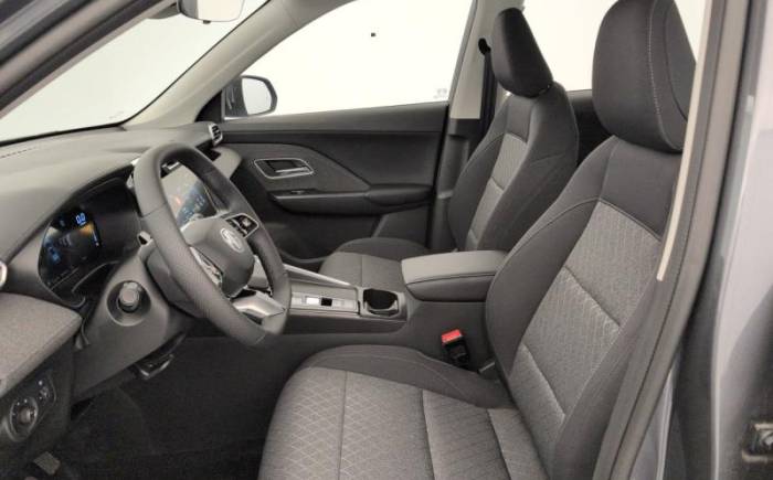 MG ZS 1.5 l hybrid+ 197 ch standard