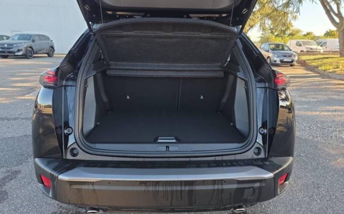 PEUGEOT 2008 HYBRID 145 E-DCS6 ALLURE
