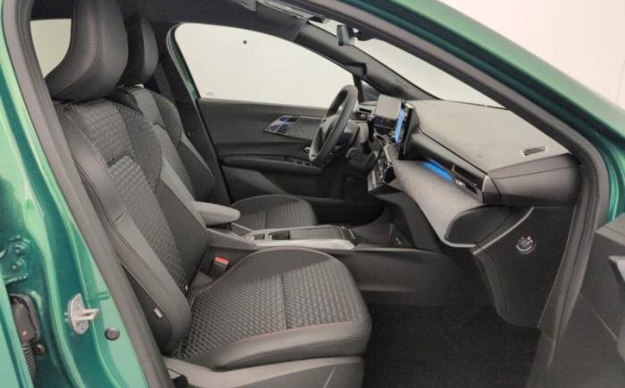 RENAULT Clio 6 E-TECH FULL HYBRID 160 CH TECHNO