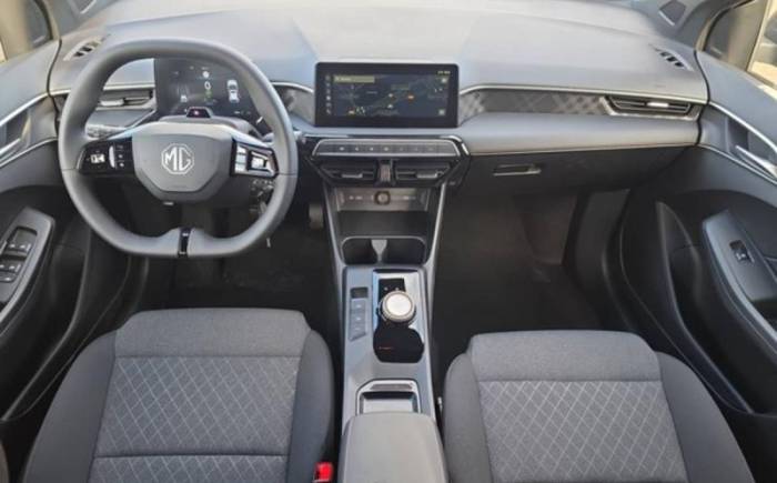 MG MG3 1.5 L HYBRID+ 195 CH STANDARD