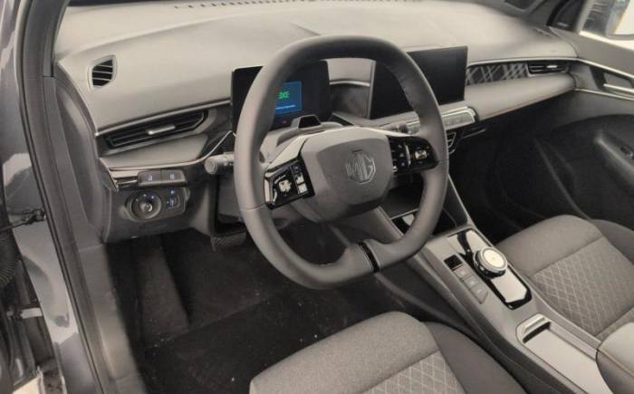 MG MG3 1.5 L HYBRID+ 195 CH STANDARD