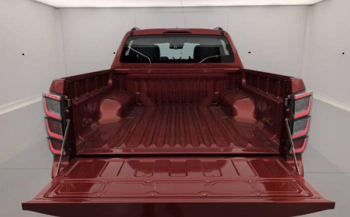 ISUZU D-MAX Crew cabine a t nitro sport 4 places