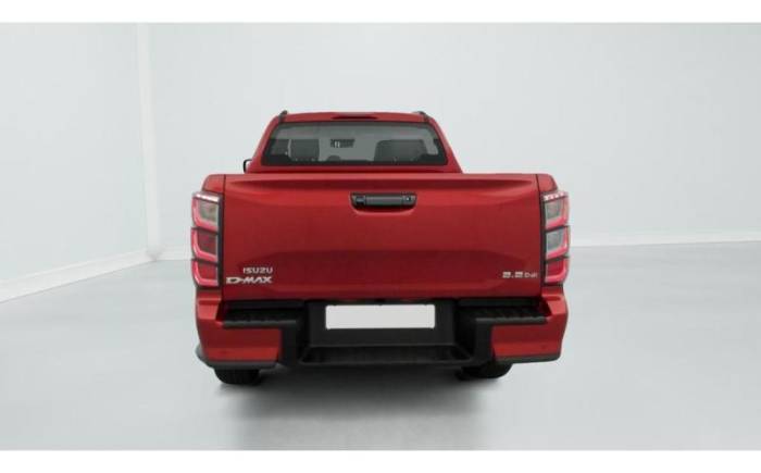ISUZU D-MAX Crew cabine a t nitro sport 4 places