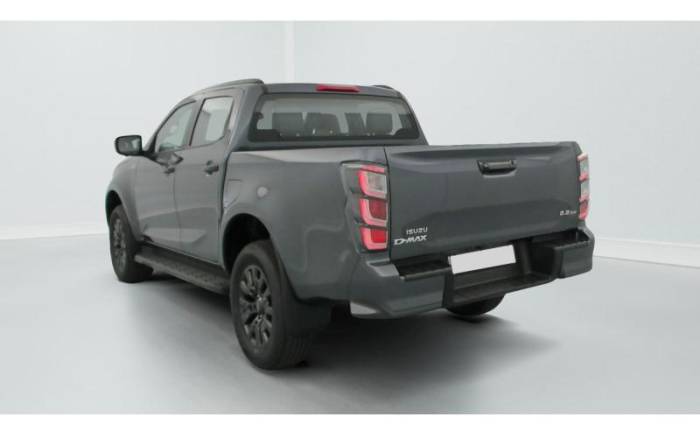 ISUZU D-MAX Crew cabine a t nitro sport 4 places