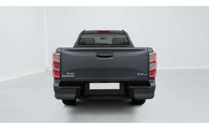 ISUZU D-MAX Crew cabine a t nitro sport 4 places