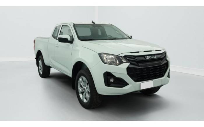 ISUZU D-MAX 2.2L SPACE CABINE M T EVOLUTION