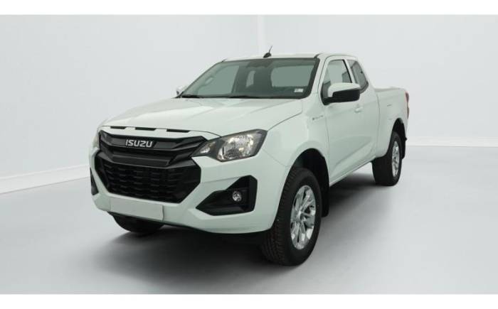 ISUZU D-MAX 2.2L SPACE CABINE M T EVOLUTION