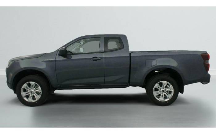 ISUZU D-MAX 2.2L SPACE CABINE M T EVOLUTION