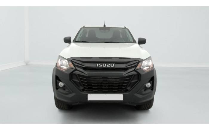 ISUZU D-MAX 2.2L SPACE CABINE M T B-STRONG
