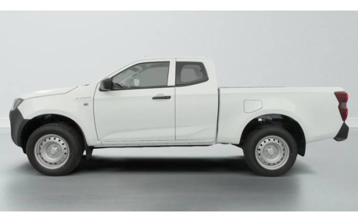 ISUZU D-MAX 2.2L SPACE CABINE M T B-STRONG