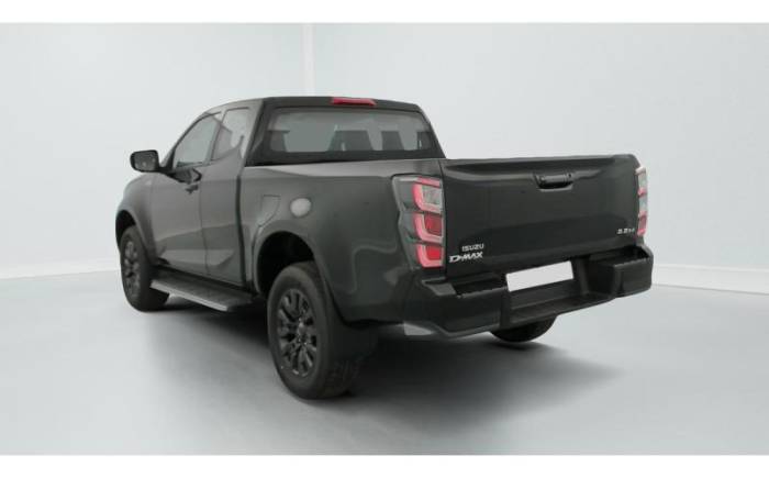 ISUZU D-MAX 2.2L SPACE CABINE A T NITRO SPORT