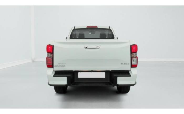 ISUZU D-MAX 2.2L SPACE CABINE A T EVOLUTION