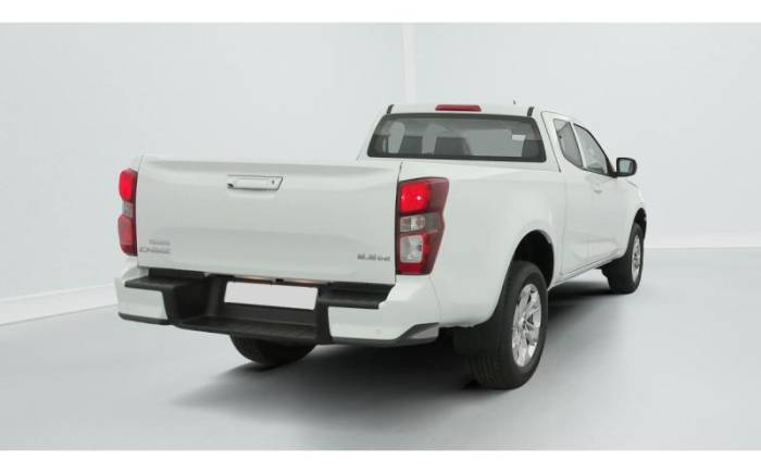 ISUZU D-MAX 2.2L SPACE CABINE A T EVOLUTION