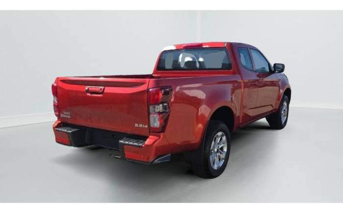 ISUZU D-MAX 2.2l space cabine a t evolution