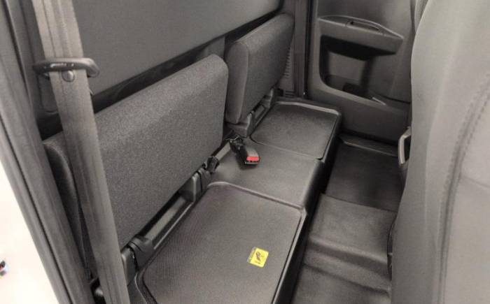 ISUZU D-MAX 2.2L SPACE CABINE A T B-STRONG