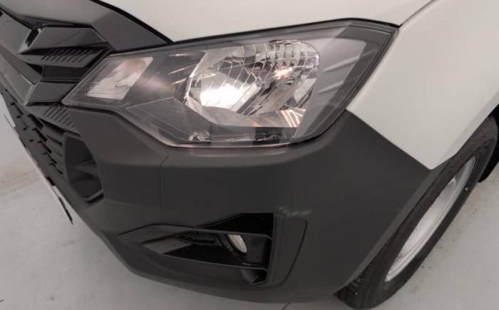 ISUZU D-MAX 2.2L SPACE CABINE A T B-STRONG