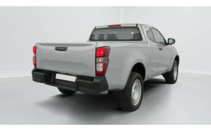 ISUZU D-MAX 2.2L SPACE CABINE A T B-STRONG