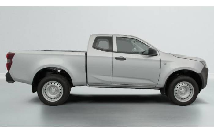 ISUZU D-MAX 2.2L SPACE CABINE A T B-STRONG