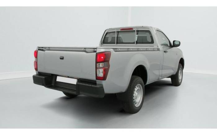 ISUZU D-MAX 2.2L SINGLE CABINE M T B-STRONG