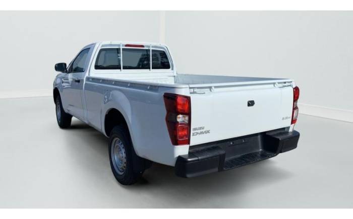 ISUZU D-MAX 2.2L SINGLE CABINE A T B-STRONG