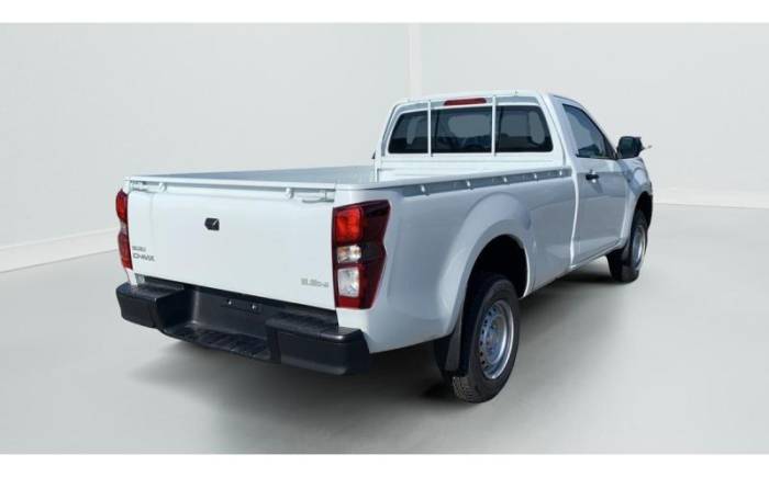 ISUZU D-MAX 2.2L SINGLE CABINE A T B-STRONG