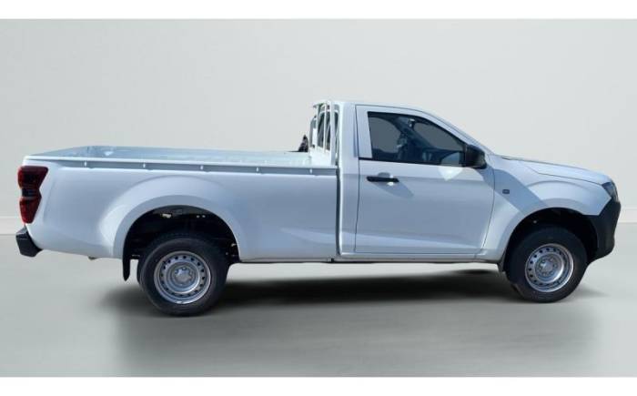 ISUZU D-MAX 2.2L SINGLE CABINE A T B-STRONG