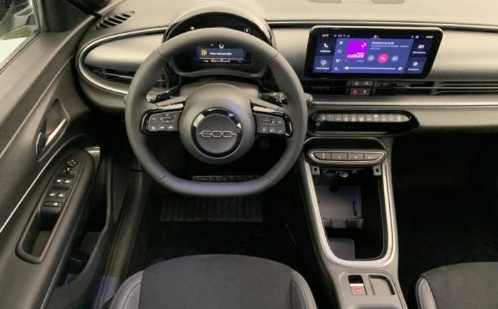 FIAT 600 T-GEN 3 1.2 HYBRID 145CH EDCT6 SPORT