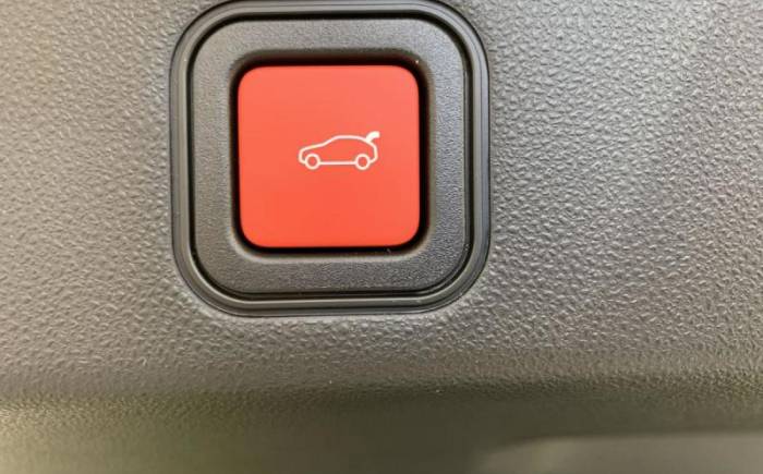 FIAT 600 T-GEN 3 1.2 HYBRID 145CH EDCT6 SPORT