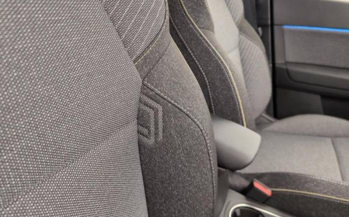 RENAULT CAPTUR E-TECH FULL HYBRID 160 CH TECHNO
